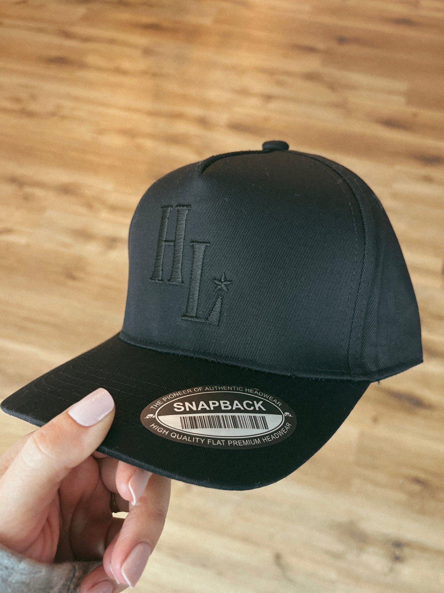 HL Logo Canvas Trucker Hat Black/Black