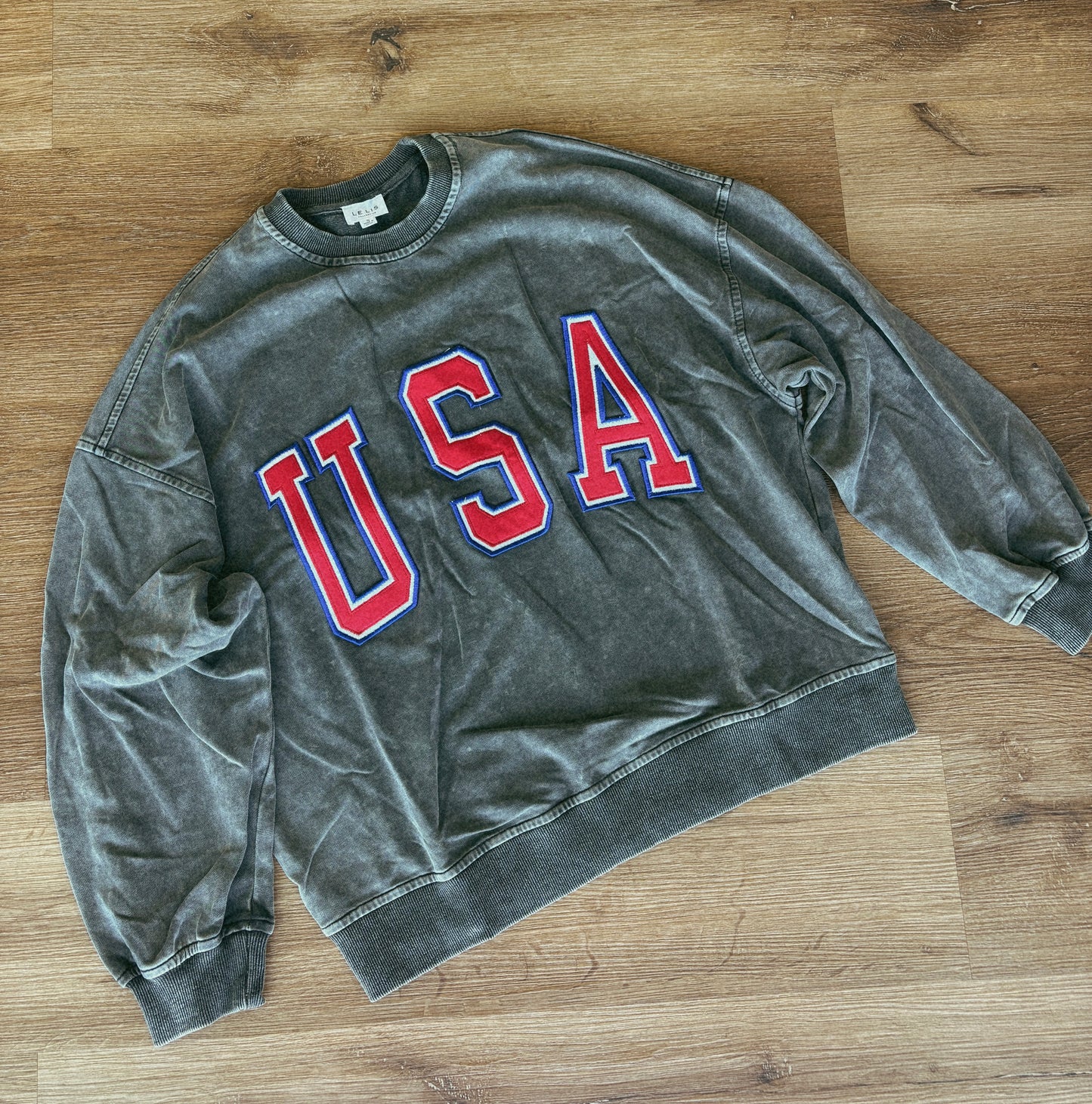 "USA" CONTRAST TRIM DETAIL OVERSIZED SWEATSHIRT: CHARCOAL