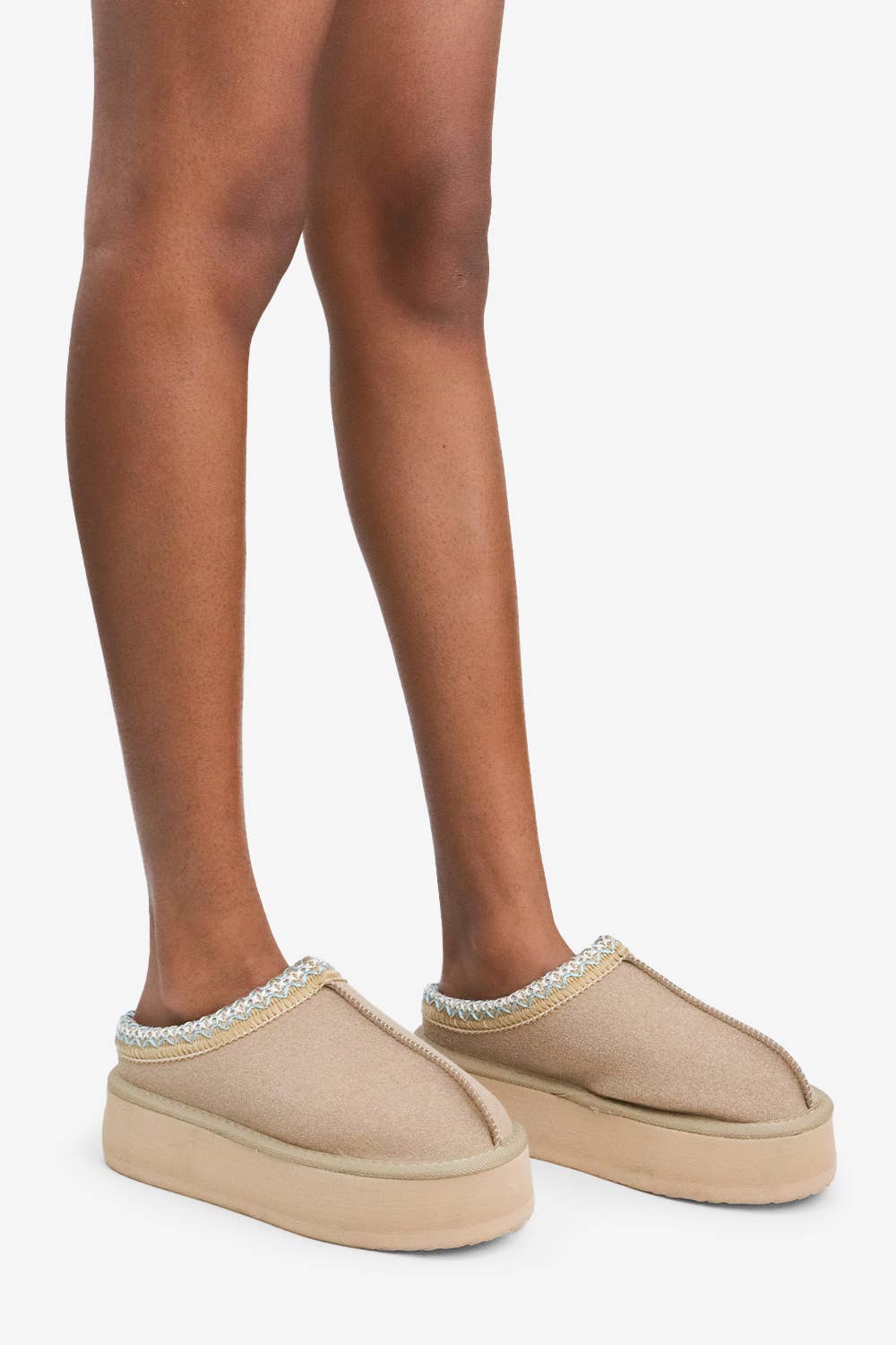 (RETURNED)Cozy Fur-Lined Slipper: Light Chestnut